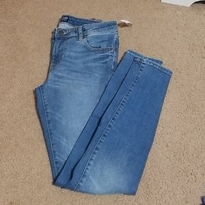 brand new GAP sculpted legging jeans